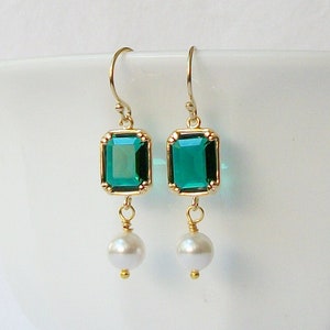 Emerald Green Pearl Dangle Earrings, Freshwater Pearl Earrings