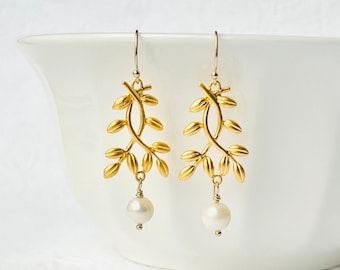 Pearl Earrings, Freshwater Pearl Dangle Earrings