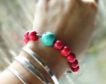 Acai Seed & Sterling Silver Bracelet - berry red / aqua