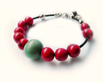 Acai Seed & Sterling Silver Bracelet - berry red / sea foam