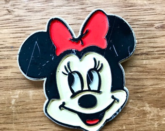 Minnie Mouse Vintage Disney Pin Retro Plastic Disneyland