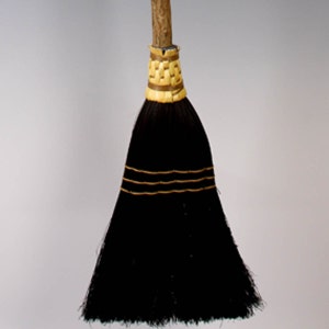 Eco-friendly Sweeping Broom: The Perfect Gift for Moms, Witches, and Housesitters Try our Tall Kitchen Broom for Natural Cleaning Supplies Black