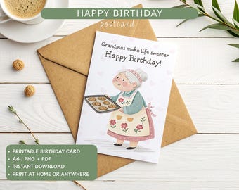 Pode incluir: Cartão de aniversário com uma ilustração de uma avó segurando uma bandeja de biscoitos. O cartão diz "Grandmas make life sweeter, Happy Birthday!". Uma xícara de café e biscoitos no fundo. Formato A6.