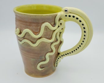 Tall Squid Mug in Yellow and Mauve