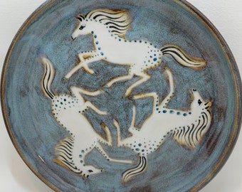 Three White Horses Running Dish