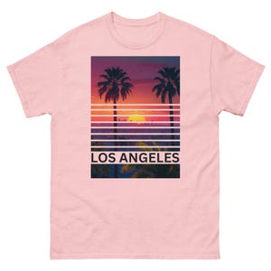 Los Angeles Inspired Blinds Women&#39;s Relaxed T-Shirt - Celebrate the Vibrant Spirit of the City of Angels! (Black)