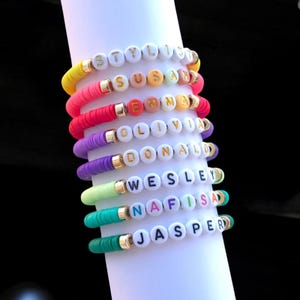 Custom Heishi Name Bracelet, Adjustable Beaded Jewelry, Bulk Personalized Favors for Events or Friends