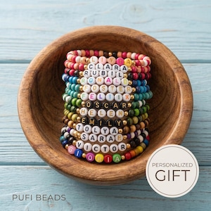 Houten Naam Armbanden – Eco-vriendelijke Bulk Cadeaus voor School & Teams