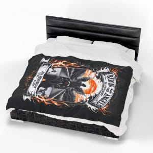 Gothic black bedspread, Witchcraft themed blanket, Halloween inspired bedding, Dark magical bed cover, Spooky bedroom decor