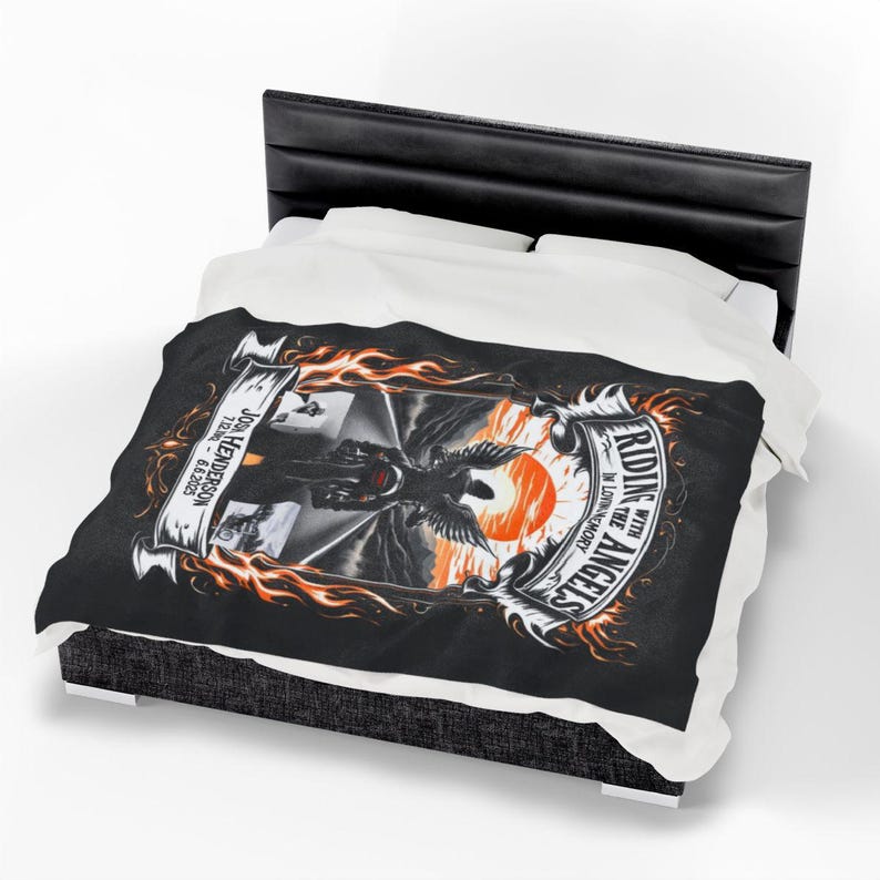 Gothic black bedspread, Witchcraft themed blanket, Halloween inspired bedding, Dark magical bed cover, Spooky bedroom decor