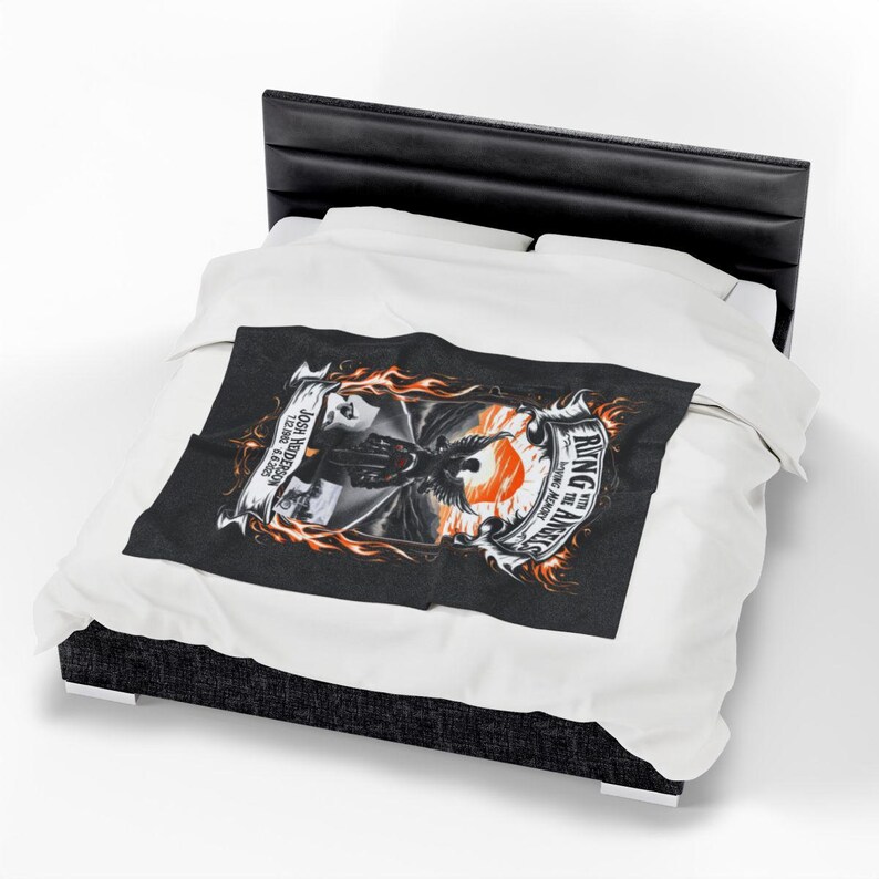 Skull Bedding Set, Gothic Duvet Cover, Flaming Fire Design, Skeleton Bedspread, Dark Theme Bedroom Decor, Punk Rock Bedding