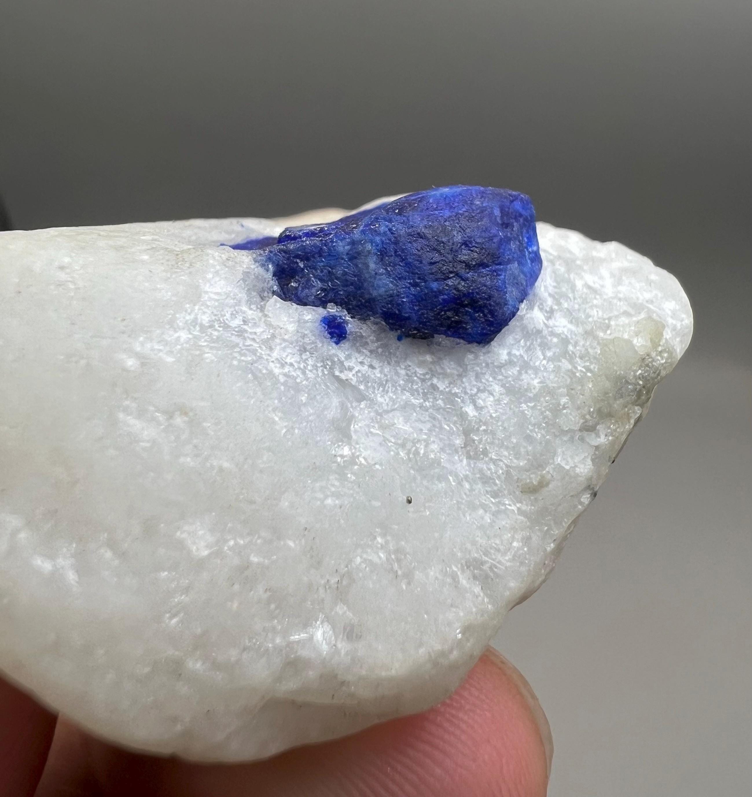 アフガニスタン産 ラズライト結晶 44.05グラム 希少なブルーラズライト結晶標本（アフガニスタン鉱山産