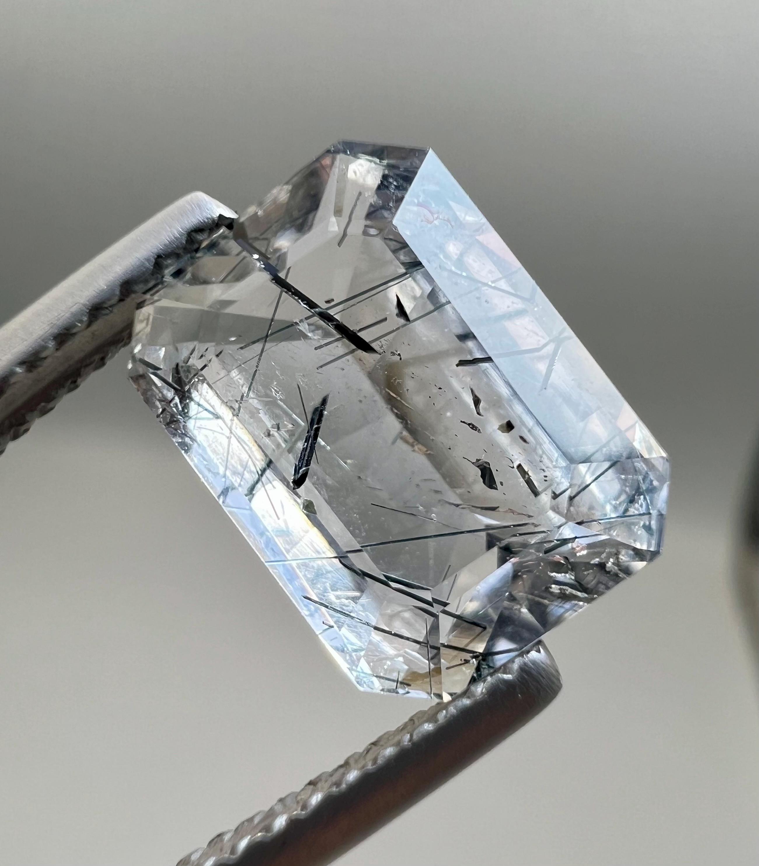 パキスタン スカルドゥ・ハシュピ鉱山 ルチルクォーツ クラスター 45g