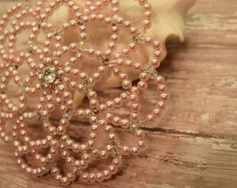 Light Pink Pearls Kippah - Women Beaded Kippah - Bat Mitzvah Kippah - Temple Headcovering.