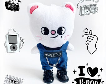 Stray Kids　SKZ TOY WORLD　Leebit 　抱きぬいぐるみ Stray kids Skzoo official plush toy Leebit LEE KNOW stuffed