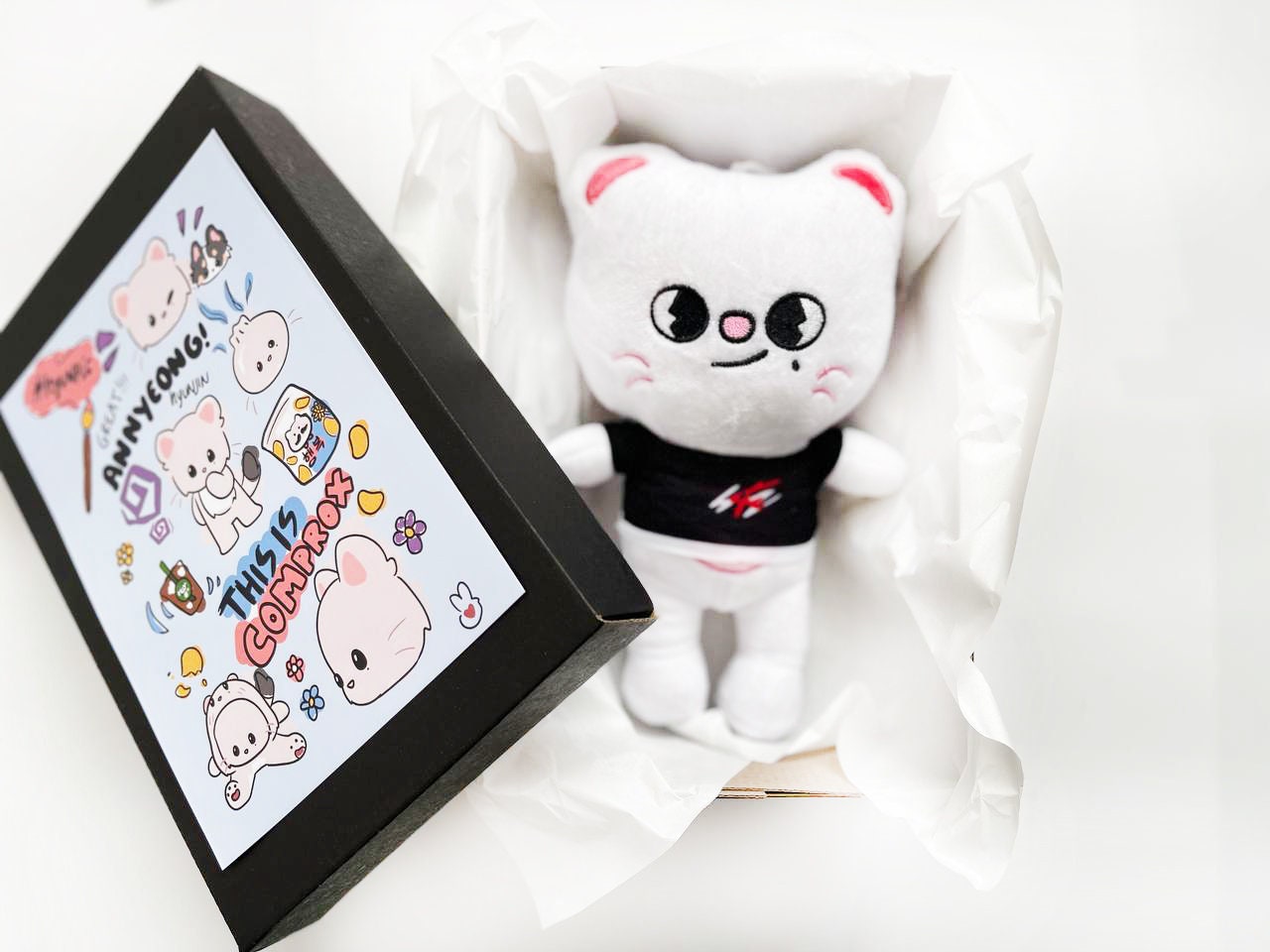 Hyunjin Stray Kids Bias Gift Box With Jiniret SKZOO Toy and