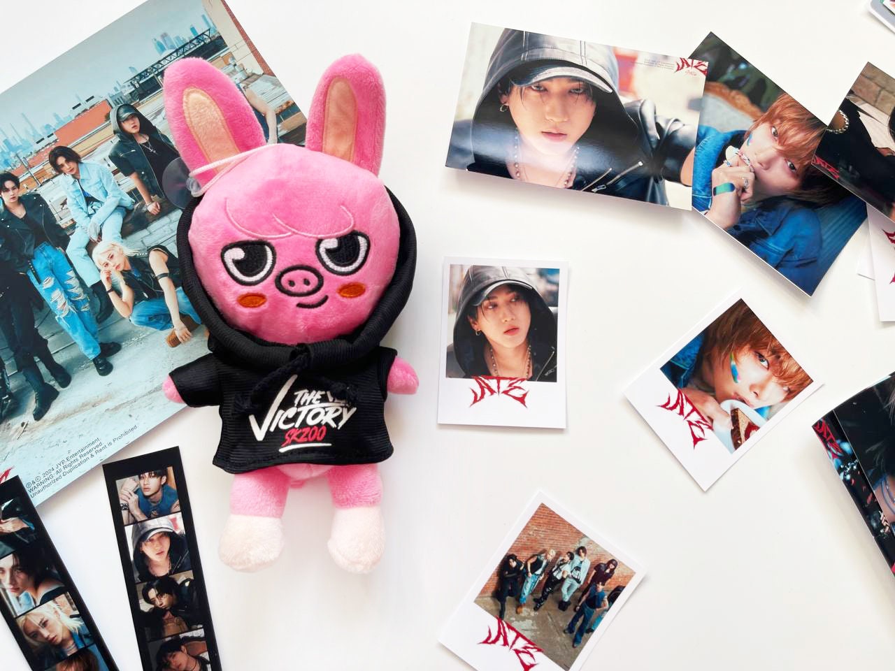 stray kids チャンビン DWAEKKI ポンチョ ポップアップ 新品 straykids