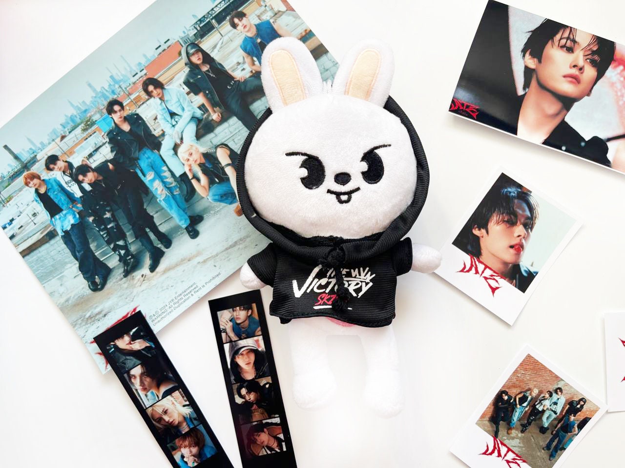 アイドル Leebit Stray Kids Skzoo Leebit LEE KNOW SKZ TOY WORLD in Japan