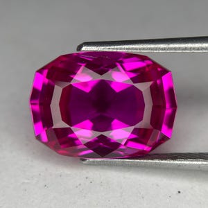 7.9 Ctw Lab Padparascha Pink Sapphire (Verneuil) Fancy Cut, 13.8 x 10 (mm)