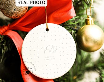 Kerstornament Mockup Echte Foto Ornament Mock-up Kerstornament PSD Mock-up Smart Object Echt Ornament Printen Mat