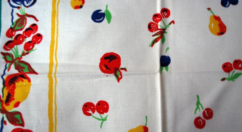 Fruit Cocktail-Vintage Kitchen Placemats and Tablerunner-MINT