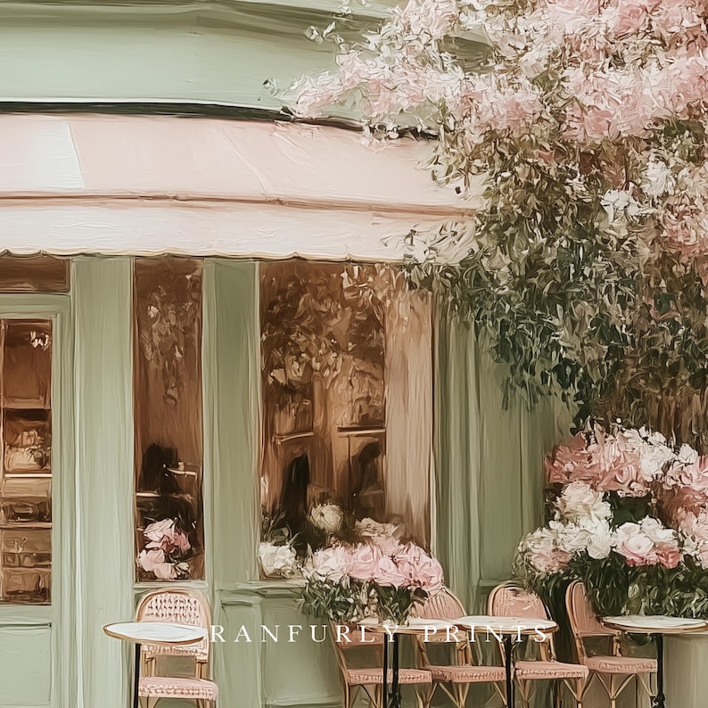 K&ouml;nnte beinhalten: Eine k&uuml;nstlerische Darstellung eines Caf&eacute;-Au&szlig;enbereichs mit hellgr&uuml;ner Fassade und rosa Markise. Korbst&uuml;hle und kleine Tische sind drau&szlig;en aufgestellt. Die Szene ist mit rosa und wei&szlig;en Blumen geschm&uuml;ckt und schafft eine charmante, einladende Atmosph&auml;re.