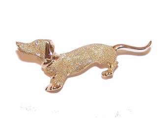 VINTAGE HAIRY SAUSAGE DOG Terrier,DORGI TYPE PIN BROOCH