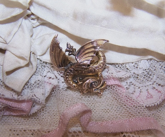 Art Nouveau 14K Gold Watch - Lapel Pin | Flying Snake Creature Design (7535RV/G)