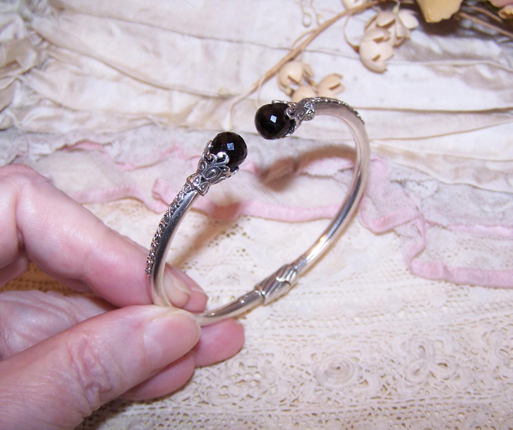 Vintage SARDA Sterling Silver Black Onyx Hinged Bangle