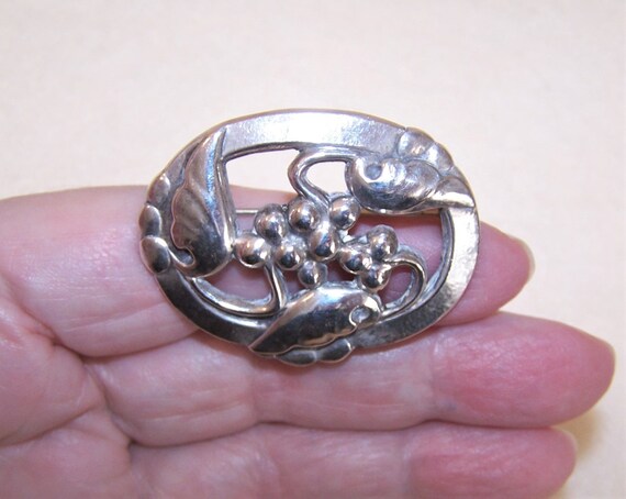 Vintage Mid Century Georg Jensen USA Sterling Silver Floral Pin Brooch - Design 101 (4821R/B-X)