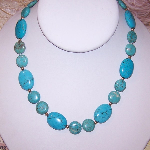 Vintage 18" Turquoise Oval Round Bead Necklace with 14K Gold Fish Hook Clasp (6081R*)