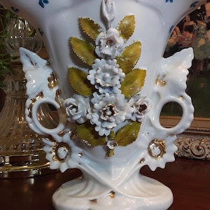 Antique Christian Fischer Old Paris Style Hand Painted Porcelain Vase