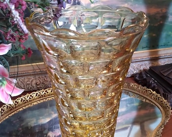 Vintage Federal Glass Yorktown Gold Flower Vase