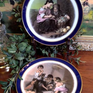 Vintage Schumann Echt Cobalt Bartolomi Estiban Murillo 7&quot; Collector&#39;s Plate Set of (2)