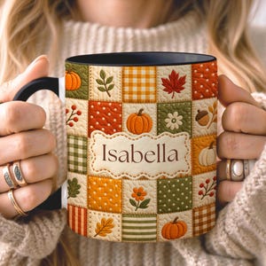 Mug patchwork d'automne personnalisé, tasse à café rustique citrouille personnalisée avec nom, cadeau d'automne matelassé et douillet, cadeau de Thanksgiving pour elle