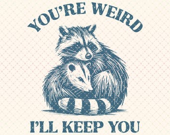 Lustiger Waschbär & Possum PNG: Retro Tier Zitat Design (Digitaler Download)
