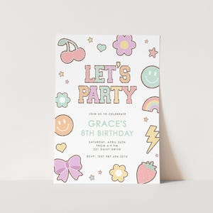 Peut inclure: Une invitation de fête d'anniversaire de couleur pastel avec le texte "Let's Party" dans une police rétro colorée. L'invitation est décorée de diverses illustrations mignonnes et colorées, notamment un arc-en-ciel, un éclair, une fraise, un nœud, une cerise, une fleur et un visage souriant. L'invitation est pour le 8e anniversaire de Grace, qui aura lieu le samedi 26 avril de 16h à 21h au 221 Daisy Drive. Les informations RSVP sont incluses au bas de l'invitation.