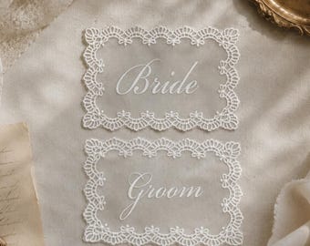 Benutzerdefinierte Spitze Tischkarten, personalisierte Hochzeit Namensschilder für Teller, Vintage romantische Tischdekoration