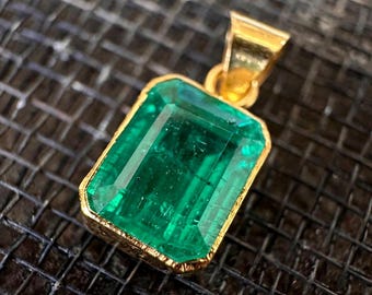 Colombian Green Emerald Silver Pendant – 24K Gold Over 925K Solid Silver – Gift For Her – handmade Pendant – Lab Emerald – Mother day Gift