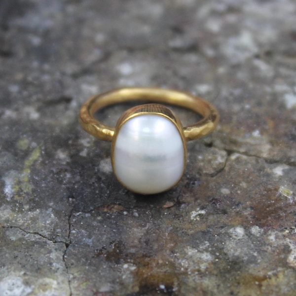 Handmade Freshwater Pearl Ring: 24K Gold Over Sterling Silver