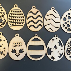 Rohling aus Holz Osterei Anhänger Basteln Holzformen Natur Lasercut 10 cm. 10er Pack, 25er, 50er, 100er Packungen.