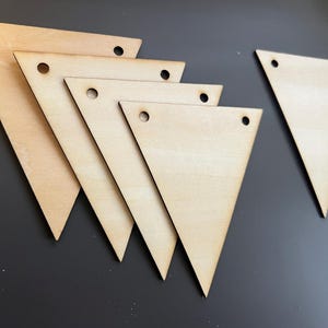 Blank Wooden Triangle Bunting Flags Wood Shapes Natural Holes No Holes Garland 10cm Packs of 10, 25, 50, 100.