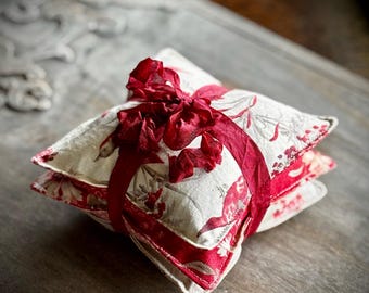 French Inspired Lavender Sachets
