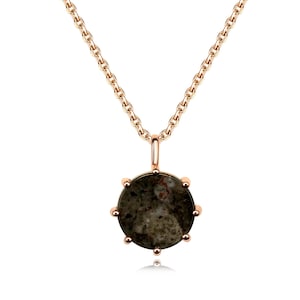 Lunar Meteorite Necklace (NWA 16684) – Luna Full