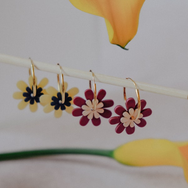 Flower hoop earrings - DAISY MINI hoops, earrings in cellulose acetate