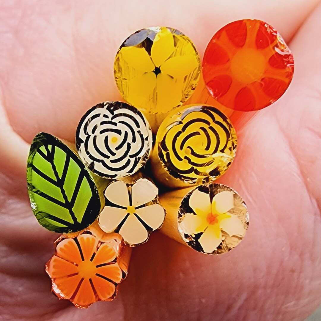 Bullseye Glass Frit Assortment - 12 Colors, 90 COE, For Glass Fusing & Kiln Work (5 Oz Jars)
