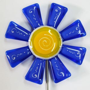 Glassworks Northwest - Brilliant Blue and Blue Flower Stake - Fused Glass Garden Art