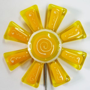 Glassworks Northwest - Brilliant Yellow and Yellow Flower Stake - Fused Glass Garden Art