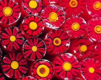 NEW COE 96 Murrini Flower: Reddy When You Are - 1 oz Cane/Sticks - Opaque and Transparent Red Petals, Variegated Yellow Center