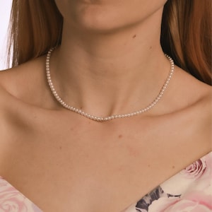 Pearl Necklace, Ivory Pearl necklace, Dainty 4mm White Pearl Necklace, Bridal Jewelry, Gift For Her, classic jewellery, elegant necklace